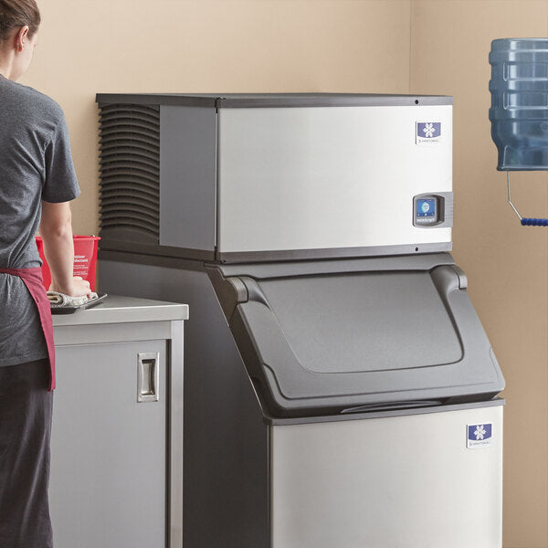 Manitowoc IYT0300A Indigo NXT Ice Machine Half Dice / Cube-Style Ice 310 lb/24 hr Air-Cooled