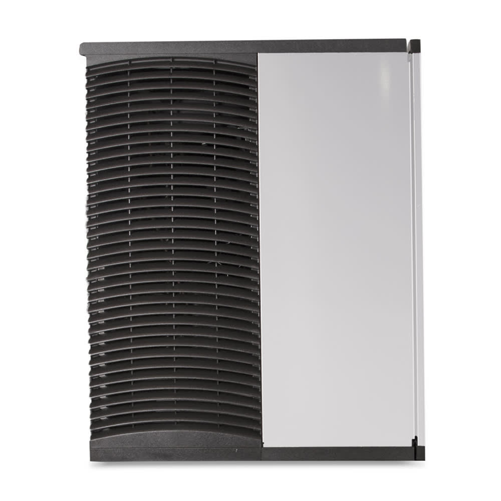 Manitowoc IYT1500W Indigo NXT Half Dice Cube Ice Machine Head 1590 lb/24 hr Water-Cooled