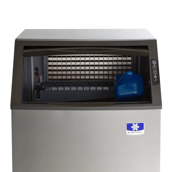 Manitowoc UDF0190A NEO Undercounter Full Dice Ice Machine Head and Bin 198 lb/24 hr Air-Cooled